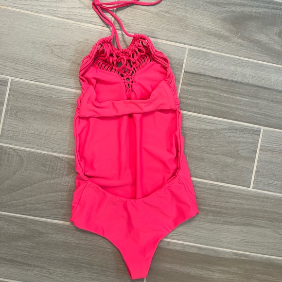 Milo Moorea size XS one piece swimsuit - Picture 3 of 5